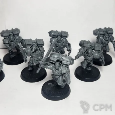 Описание картинки Vanguard Veteran Squad With Jump Packs, 10 моделей, оригинал пластик. от Shamkin по цене 7 000руб | Свободный Рынок Миниатюр - СРМ