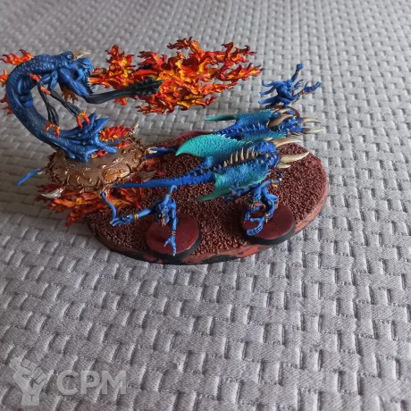 Описание картинки Burning chariot of Tzeentch от Iris68 по цене 6 500руб | Свободный Рынок Миниатюр - СРМ