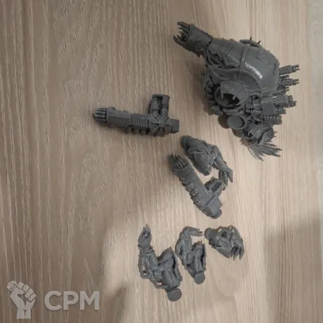 Описание картинки Forgefiend с плазмами от Skupra по цене 100руб | Свободный Рынок Миниатюр - СРМ