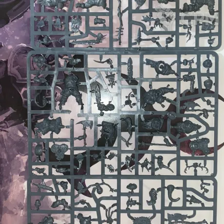 Описание картинки Maggotkin Of Nurgle: Putrid Blightkings от SollerТМ по цене 4 000руб | Свободный Рынок Миниатюр - СРМ