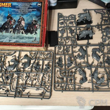 Описание картинки Black Knights/Hexwraith box от Aranei по цене 3 900руб | Свободный Рынок Миниатюр - СРМ