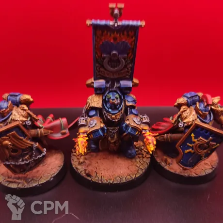 Описание картинки Warhammer 40,000 — Marneus Calgar in Gravis Armour + Victrix Guard от Жидкий Пират по цене 2 600руб | Свободный Рынок Миниатюр - СРМ
