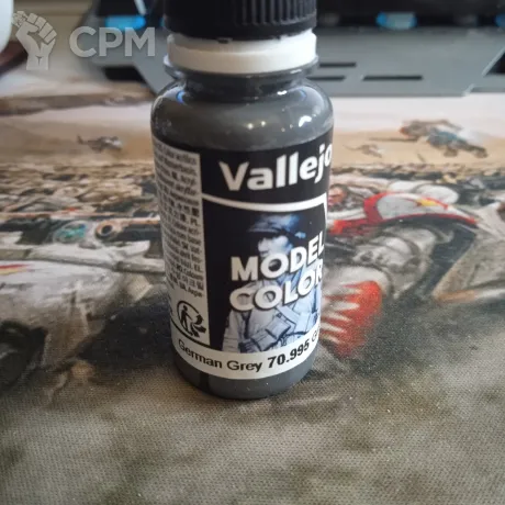 Описание картинки Vallejo Model Color: German Grey (70.995) от OldWhale  по цене 250руб | Свободный Рынок Миниатюр - СРМ