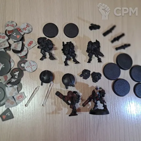 Описание картинки XV26 Stealth Battlesuits от Oni Chase по цене 100руб | Свободный Рынок Миниатюр - СРМ