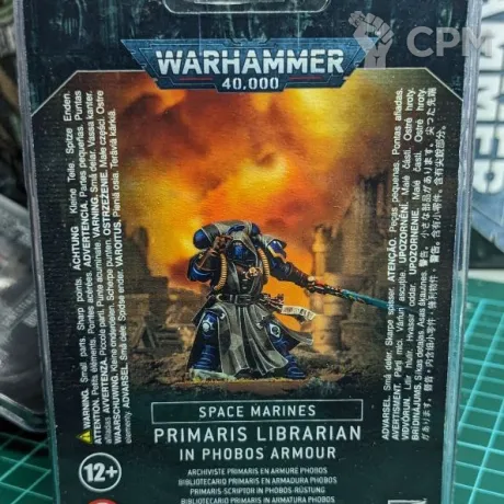 Описание картинки Primaris Librarian in Phobos Armour от Trazyn's Collection по цене 3 600руб | Свободный Рынок Миниатюр - СРМ