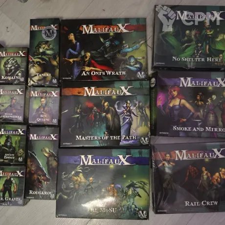 Описание картинки Куча Arcanists, Neverborn, Guild  и Ten Thunders от  по цене 5 000руб | Свободный Рынок Миниатюр - СРМ