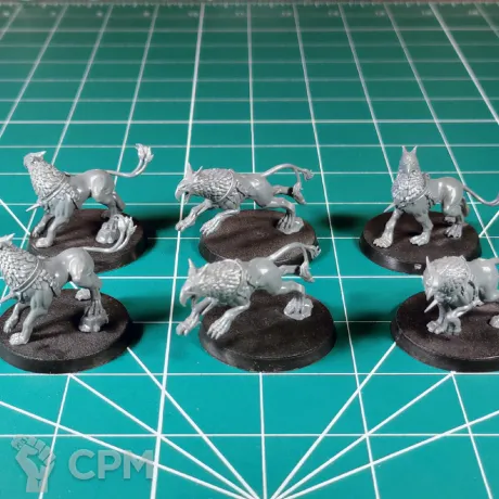 Описание картинки Stormcast Eternals Gryph-Hounds от Каджит по цене 2 198руб | Свободный Рынок Миниатюр - СРМ