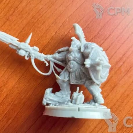 Описание картинки Shield-Captain (Pyrithite Spear &amp; Praesidium shield) от Beleshek по цене 450руб | Свободный Рынок Миниатюр - СРМ