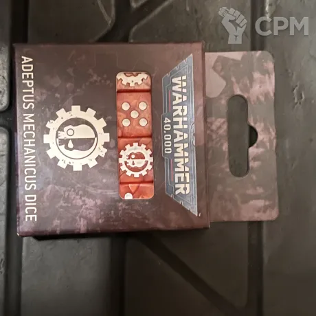Описание картинки Adeptus Mechanicus Dice от Svarden по цене 4 600руб | Свободный Рынок Миниатюр - СРМ