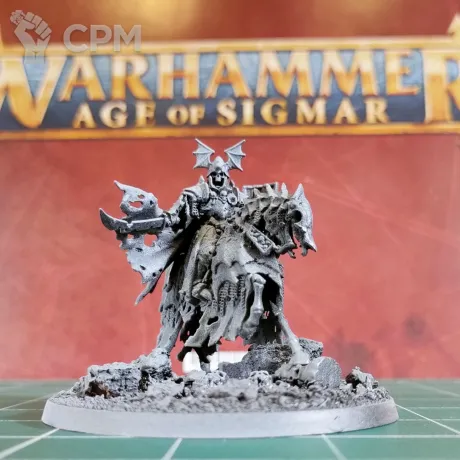 Описание картинки Soulblight Gravelords Wight Lord on Skeletal Steed от Каджит по цене 5 498руб | Свободный Рынок Миниатюр - СРМ