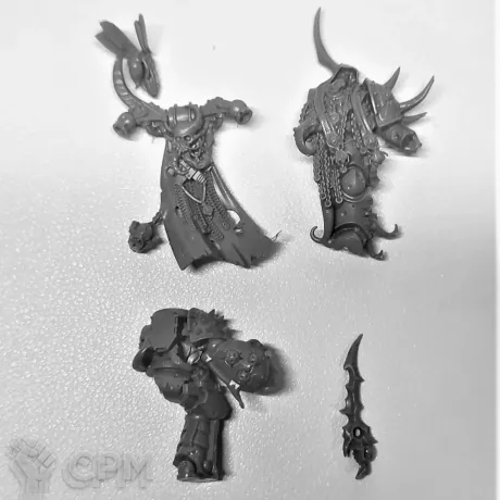 Описание картинки Plague Marines Champion от Московская Литейка  по цене 600руб | Свободный Рынок Миниатюр - СРМ