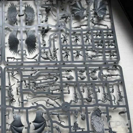 Описание картинки Drukhari Scourges из распила Realspace Raiders от Black Legion Hall по цене 2 500руб | Свободный Рынок Миниатюр - СРМ