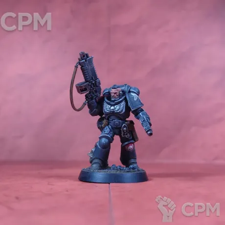 Описание картинки Raven Guard Primaris Lieutenan от Каджит по цене 2 498руб | Свободный Рынок Миниатюр - СРМ
