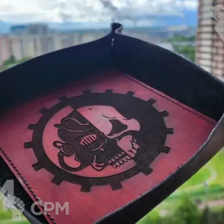 Описание картинки Adeptus Mechanicus/Dice Tray/Лоток/Дайс Трей/Арена/адептус механикус от Krontwar по цене 3 500руб | Свободный Рынок Миниатюр - СРМ