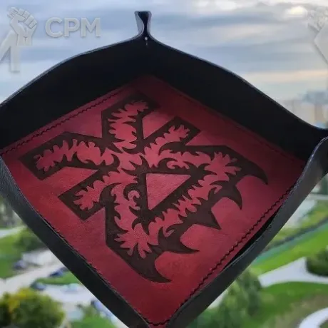 Описание картинки Символ Кхорна/Dice Tray Khorne/Лоток/Дайс Трей/Арена/Тарелка от Krontwar по цене 3 500руб | Свободный Рынок Миниатюр - СРМ