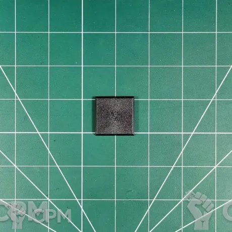 Описание картинки Citadel Square Base 30x30 mm Подставка квадратная (Оригинал Games Workshop) от Vault Boy по цене 98руб | Свободный Рынок Миниатюр - СРМ