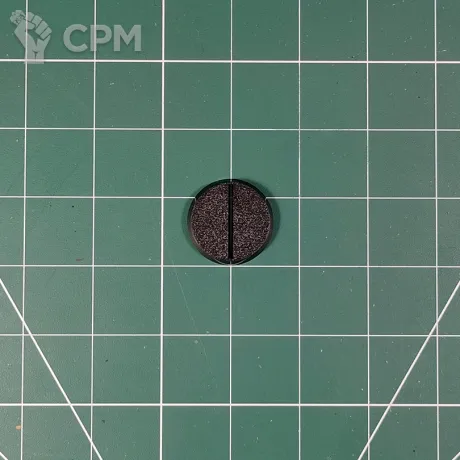 Описание картинки Round Slot Base 32 mm Подставка круглая с прорезью пластик от Vault Boy по цене 20руб | Свободный Рынок Миниатюр - СРМ