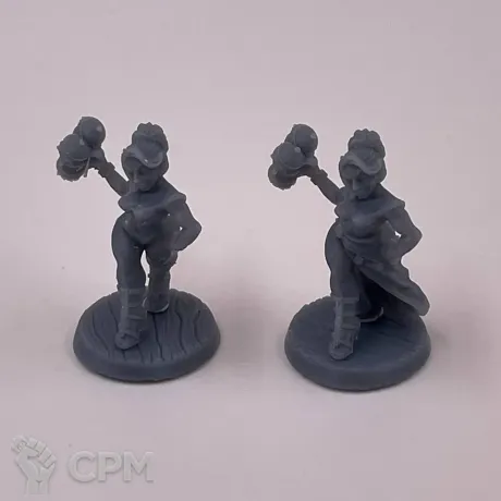 Описание картинки Fantasy Pin-up. Трактирщица с пивом от Подземный человек по цене 150руб | Свободный Рынок Миниатюр - СРМ