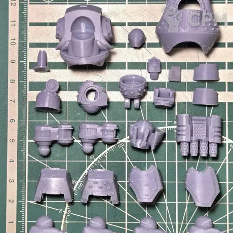 Описание картинки Contemptor dreadnought + 2 оружия на выбор от Recruiter по цене 700руб | Свободный Рынок Миниатюр - СРМ