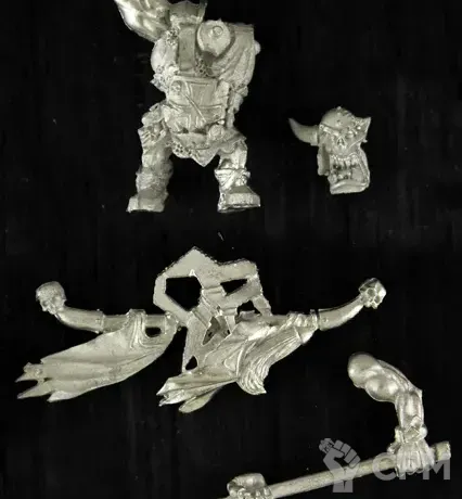 Описание картинки Warhammer Fantasy Battles - Army Deal - Orc Standard Bearer Limited Edition (2000) от FULL METAL по цене 250руб | Свободный Рынок Миниатюр - СРМ