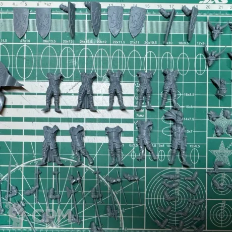 Описание картинки Empire Ducal Guard foot knights от Recruiter по цене 600руб | Свободный Рынок Миниатюр - СРМ