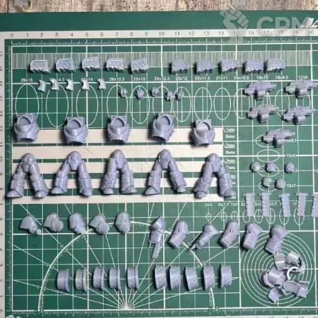 Описание картинки Iron Warriors Iron Tyrant Terminators от Recruiter по цене 650руб | Свободный Рынок Миниатюр - СРМ