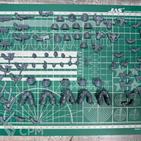 Описание картинки Сhaos Red Corsairs Raiders Squad от Recruiter по цене 600руб | Свободный Рынок Миниатюр - СРМ