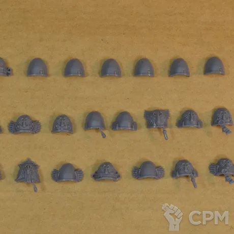 Описание картинки Blood Angels shoulder pads от Mechanikus Forge по цене 750руб | Свободный Рынок Миниатюр - СРМ