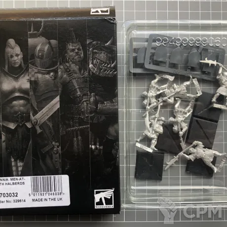 Описание картинки Bretonnian Men-At-Arms with Halberds от Old Metal Collector по цене 5 900руб | Свободный Рынок Миниатюр - СРМ