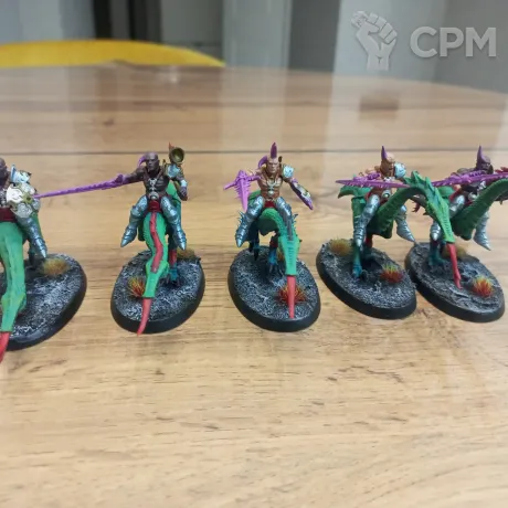 Описание картинки Hellstriders with Claw-spears от Pers по цене 1 000руб | Свободный Рынок Миниатюр - СРМ