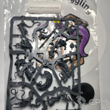 Описание картинки Warlock Engineer &amp; Grey Seer от Warp-Smuggling по цене 1 800руб | Свободный Рынок Миниатюр - СРМ