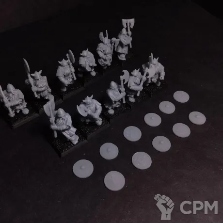 Описание картинки Dwarf warriors with two heanded weaponх11 от Lazurith по цене 300руб | Свободный Рынок Миниатюр - СРМ