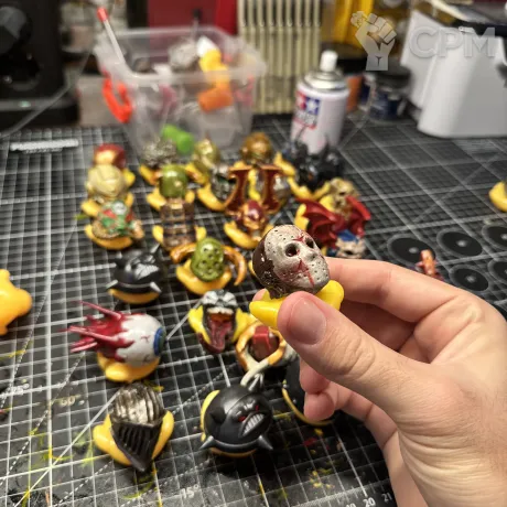 Описание картинки Маньяк джейсон утка 3-й уровень от Duck Machine по цене 1 800руб | Свободный Рынок Миниатюр - СРМ