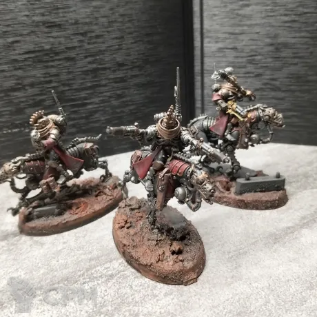 Описание картинки Serberys Sulphurhounds от  Pirum aureum/ по цене 5 000руб | Свободный Рынок Миниатюр - СРМ