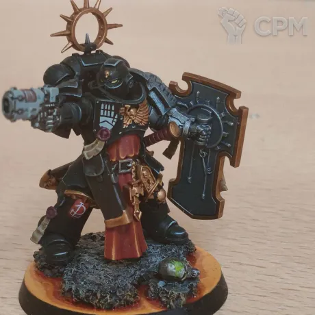 Описание картинки Indomitus Primaris Lieutenant with Storm Shield от Atikim по цене 3 000руб | Свободный Рынок Миниатюр - СРМ
