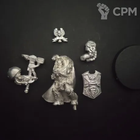 Описание картинки Captain Darnath Lysander Imperial Fist оригинал от Munin по цене 1 350руб | Свободный Рынок Миниатюр - СРМ