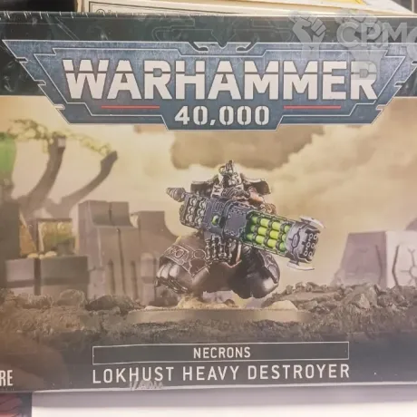 Описание картинки Lokhust Heavy Destroyer от Trazyn's Collection по цене 3 680руб | Свободный Рынок Миниатюр - СРМ