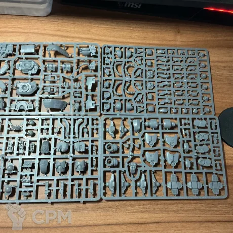 Описание картинки Leviathan Dreadnought + Claw &amp; Drill Weapons от LeoRid1101 по цене 5 000руб | Свободный Рынок Миниатюр - СРМ