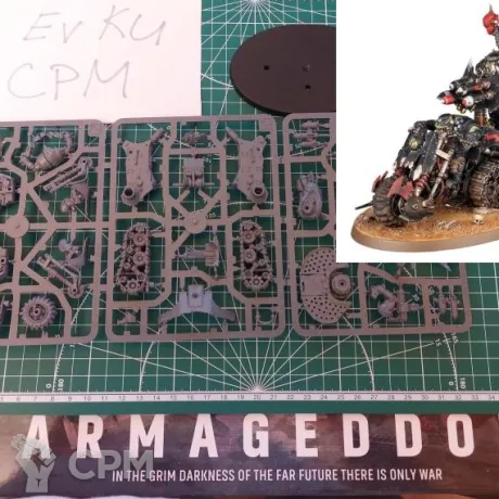 Описание картинки Orks Wartrakk, из стартера Armageddon, Москва от Ev Ku по цене 100руб | Свободный Рынок Миниатюр - СРМ