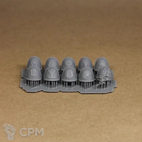 Описание картинки Набор орденских наплечников для дэзвотч 3 (deathwatch chapter shoulders pads 3) от мезеров александр по цене 400руб | Свободный Рынок Миниатюр - СРМ