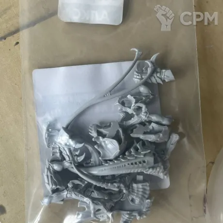 Описание картинки Tyranid Prime with Lash Whip от VtorushinAdditiveTec по цене 100руб | Свободный Рынок Миниатюр - СРМ