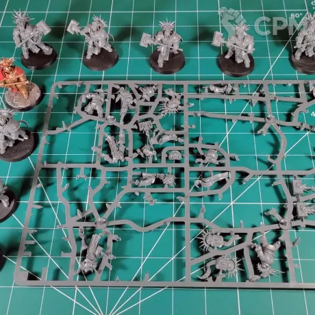 Описание картинки Stormcast Eternals Retributors x12 от Каджит по цене 4 998руб | Свободный Рынок Миниатюр - СРМ