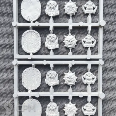 Описание картинки Orc Boyz Mob shields, оригинал. от Tenzen по цене 300руб | Свободный Рынок Миниатюр - СРМ