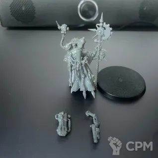 Описание картинки Tech-Priest Dominus от Стас по цене 2 000руб | Свободный Рынок Миниатюр - СРМ