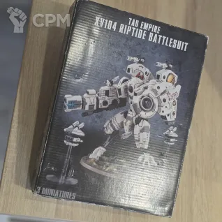 Описание картинки XV104 Riptide Battlesuit от Baltazar по цене 9 900руб | Свободный Рынок Миниатюр - СРМ