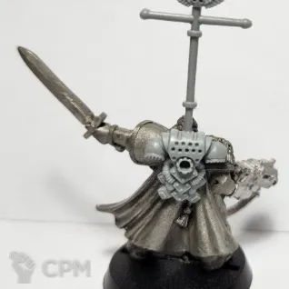 Описание картинки old Space Marine Captain, ориг металл, бэкпак и штормболтер литьё от Shamkin по цене 1 800руб | Свободный Рынок Миниатюр - СРМ