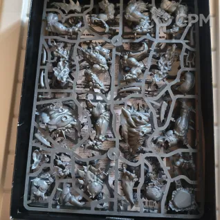 Описание картинки Mutalith Vortex Beast / Slaughterbrute от Aveufo по цене 10 000руб | Свободный Рынок Миниатюр - СРМ