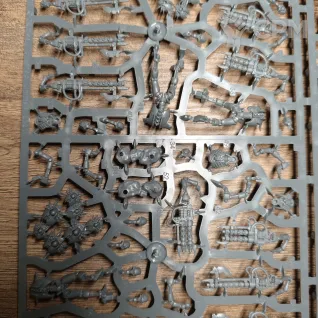 Описание картинки Necrons warriors and scarab swarms от Николалай по цене 2 500руб | Свободный Рынок Миниатюр - СРМ