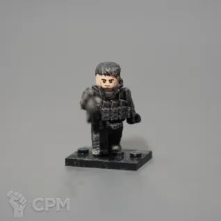 Описание картинки Крис Редфилд, Resident evil 8, кастом Лего от akaTuman по цене 2 900руб | Свободный Рынок Миниатюр - СРМ
