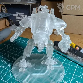 Описание картинки Armiger Warglaive от Laboratory of Chaos по цене 600руб | Свободный Рынок Миниатюр - СРМ
